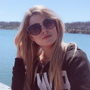 Meet your Posher, Lazaraini